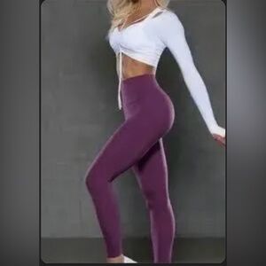 Purple bombshell legging